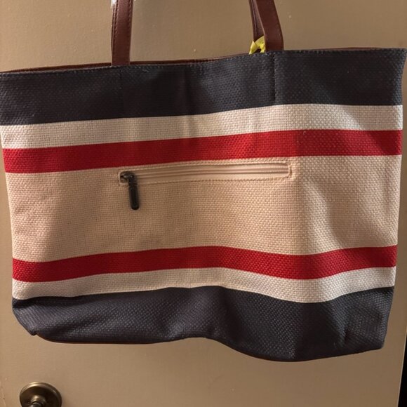 New Wrangler Tote still has plastic on handles. Never Used.. - Picture 3 of 5